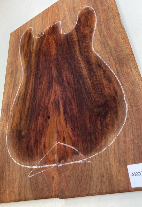 Top Afrik. Koa, 2-tlg. Einzelstück #071